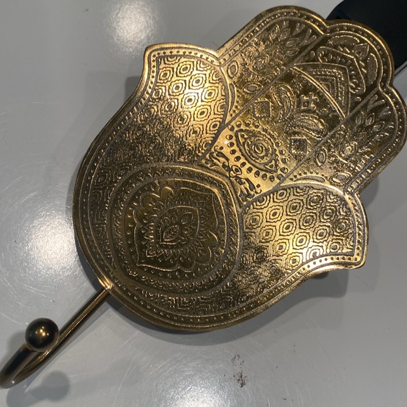 HAMSA Brass Hand Hooks, Set of 2 - Picture 2 of 8